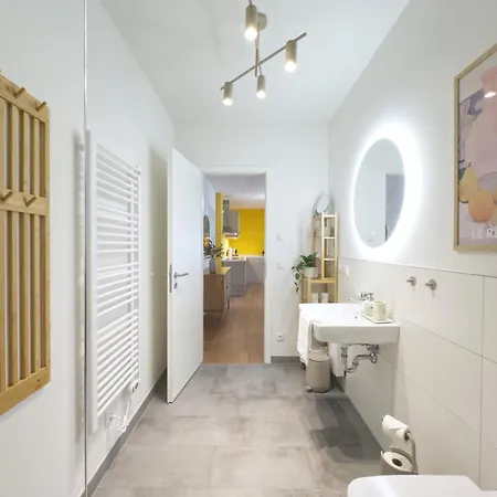 Apartment Neu - Historisches Pumpenhaus - Parken - Boxspringbett - Direkt An Der Altstadt - W-2-xl Wißmar