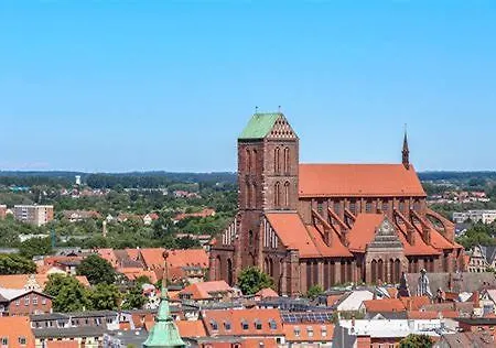 Apartment Neu - Historisches Pumpenhaus - Parken - Boxspringbett - Direkt An Der Altstadt - W-2-xl *